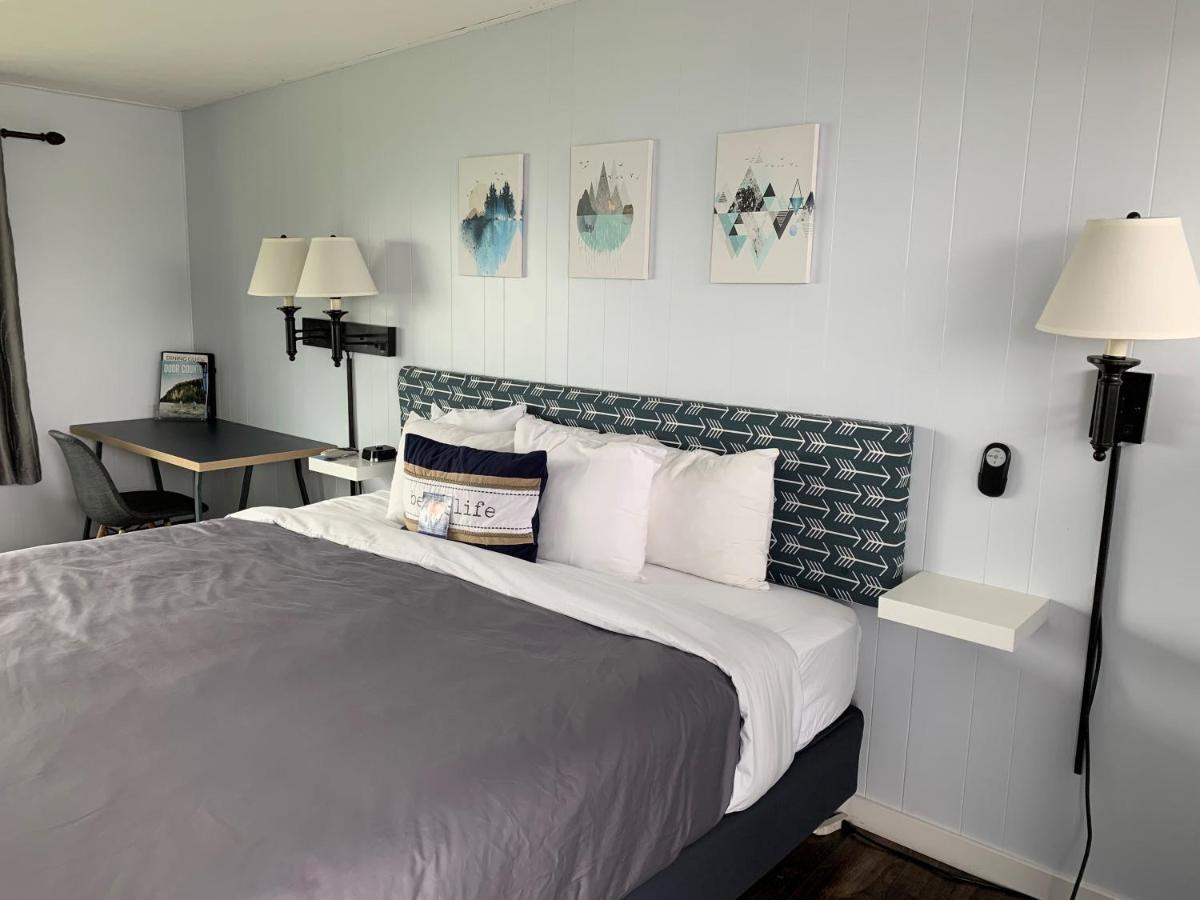 Beachfront Inn 贝利斯港 外观 照片